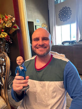画像をギャラリービューアに読み込む, Custom Bobbleheads Fully Body Customizable 1 Person With Engraved Text
