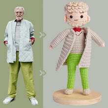 將圖片載入圖庫檢視器 text Custom Crochet Doll Personalized Gifts Handwoven Mini Look alike Dolls
